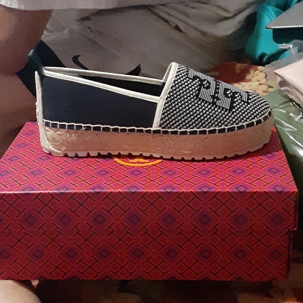Tory Burch platform